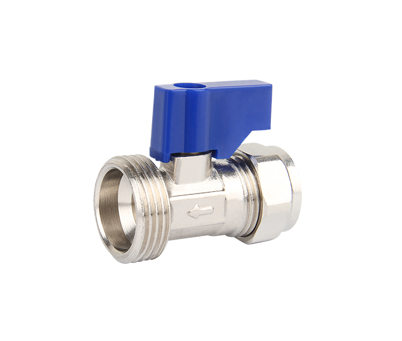 ZS700-1022: Brass Straight Service Valve 