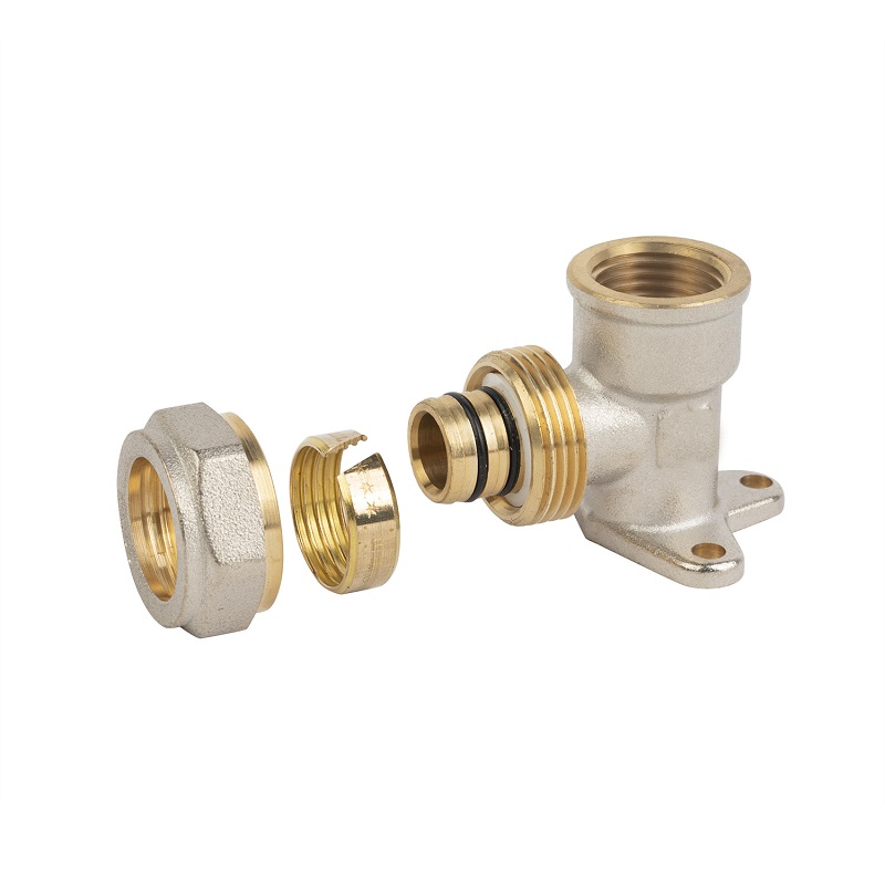 ZS600-2011: Brass  Pex Wallplated 