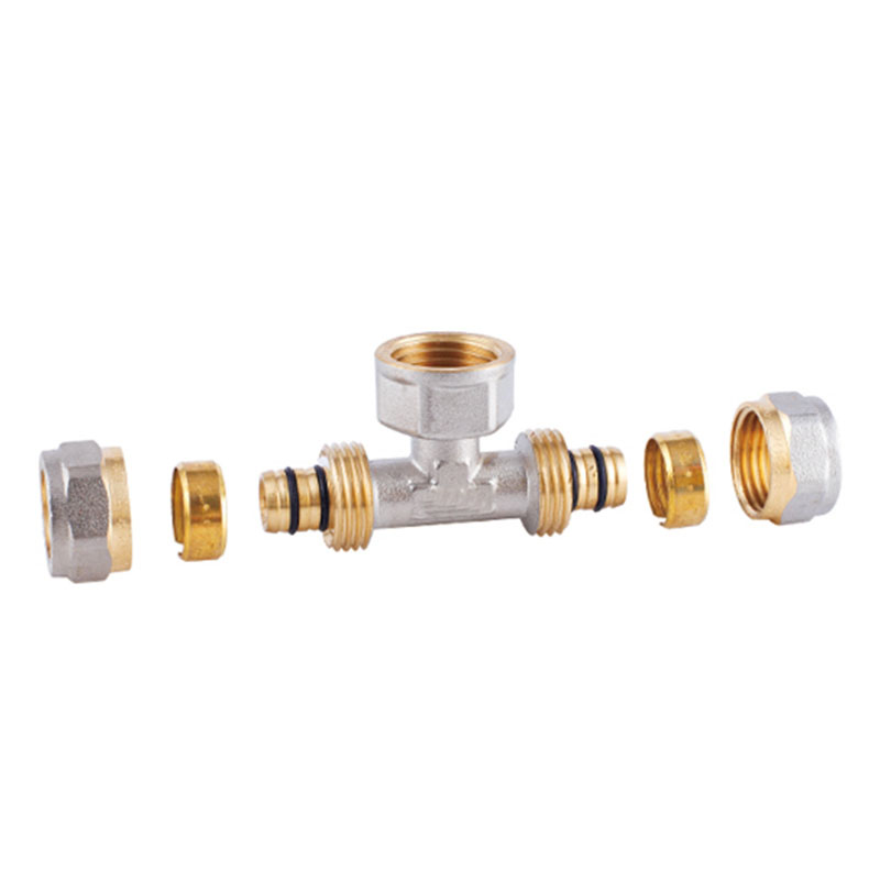 ZS600-2010: Brass Female  Pex Tee 